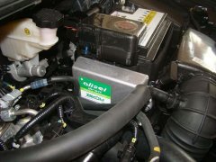 Komponenten im Motorraum des KIA Ceed 1.6 GDi 99 KW nach Autogasumbau